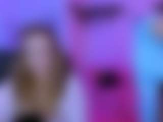 Live cam show with luna-berryy - Bra on Camsoda