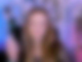 Live cam show with luna-berryy - Dildo Or Vibrator on CamwithHer