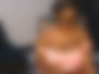 Show en direct avec MysteriousGoddessss - Large Ass sur Camsoda