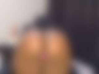 Live cam show with MysteriousGoddessss - Ebony Teen (18+) on AdultVida.com