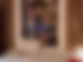 Live cam show with Samantha - Submissive on crypto-cams