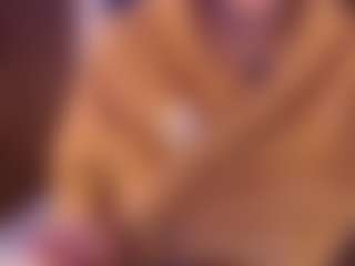Live cam show with Samantha - Nipple Play on Camsoda