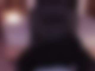 Live cam show with Samantha - Facial Piercings on Dare Cams