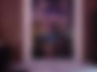 Live cam show with Samantha - Fingerass on xDating