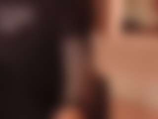 Live cam show with Samantha - Fingerass on Milfs Live