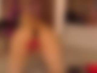 Live cam show with Samantha - Mature on Camsoda