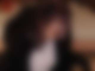 Live cam show with Samantha - Normal on livesuperchat.net
