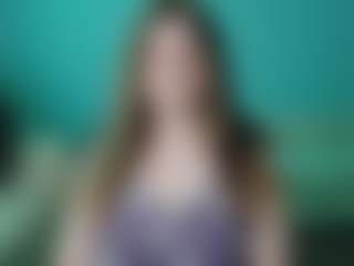Live cam show with TreeJeanne - Teasing on Uber Horny