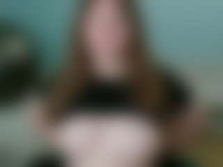 Live cam show with TreeJeanne - Teasing on StripNow