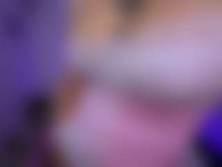 Live cam show with camimila9 - Moaning on Cam Slut