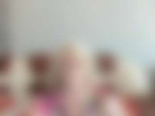 GloriaSweetSguirt's Live Sex Cam Show