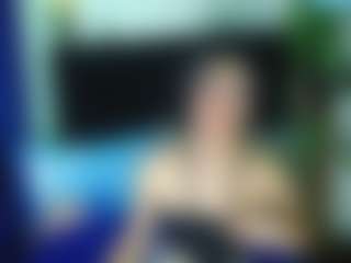 Live cam show with NathaliaLooes - Small Tits on Mixed Magazine Live