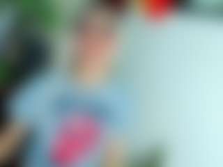 Live cam show with NathaliaandMateo - Average on Mixed Magazine Live