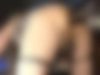 Live cam show with SandraSa - Cumshot on WildCum