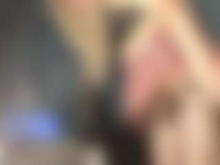 SandraSa's Live Sex Cam Show