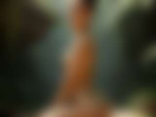 giuliaa's Live Sex Cam Show