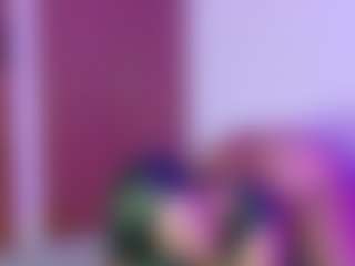 Live cam show with Ket - Ebony Big Tits on Latina Girls