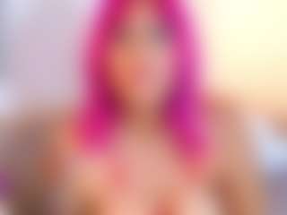 Live cam show with BrunnaMoore - Red Hair on Camming Site
