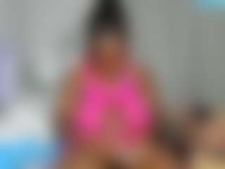 Live cam show with Desirepeace - Public Big Tits on pussylord.com