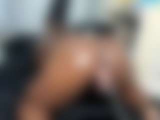 Desirepeace's Live Sex Cam Show