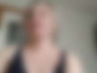 EdithManning's Live Sex Cam Show