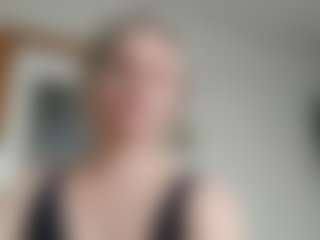 EdithManning's Live Sex Cam Show