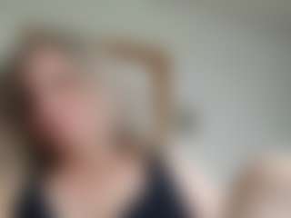 EdithManning's Live Sex Cam Show