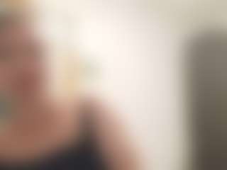 EdithManning's Live Sex Cam Show