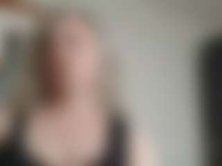 EdithManning's Live Sex Cam Show