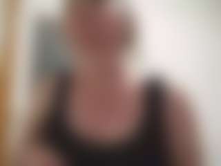 EdithManning's Live Sex Cam Show