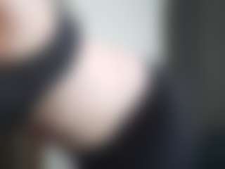 EdithManning's Live Sex Cam Show
