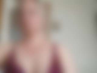 EdithManning's Live Sex Cam Show