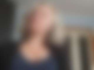 Live cam show with EdithManning - Shower on slutload