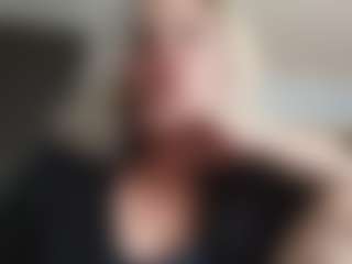 EdithManning's Live Sex Cam Show