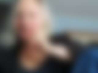 EdithManning's Live Sex Cam Show