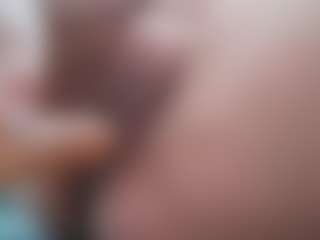 EdithManning's Live Sex Cam Show