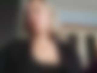 Live cam show with EdithManning - Shower on dropp.cam