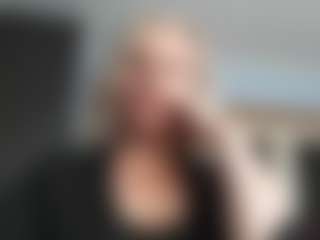 Live cam show with EdithManning - Public Mature on dropp.cam