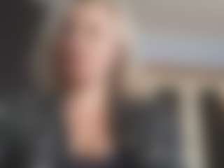 Live cam show with EdithManning - Shower on livesexfox.com