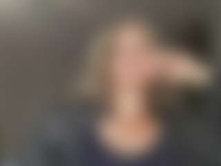 EdithManning's Live Sex Cam Show