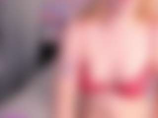 Live cam show with FluffyMonica - Petite on Free Soda