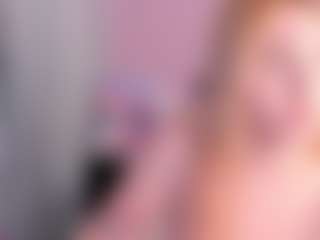 Live cam show with FluffyMonica - Blue Eyes on camgirlchat.live