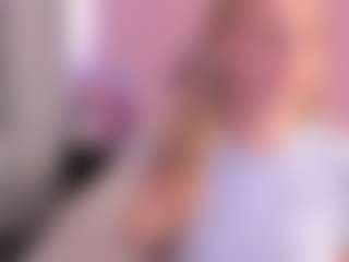 Live cam show with FluffyMonica - Blonde Hair Petite on Gym Cam Girls