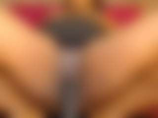 linasex1y's Live Sex Cam Show
