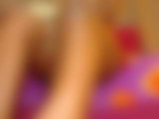 linasex1y's Live Sex Cam Show