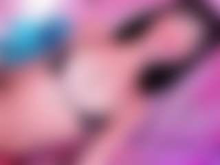 Show de cam en vivo con Niccolls-Princess - Young Adult en Camsoda
