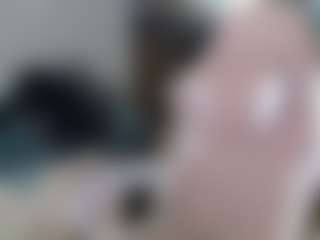 Live cam show with Ren Babygirl - Smoker on TeamSkeetLive
