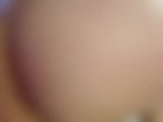 Aphrodite26's Live Sex Cam Show