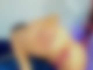 Live cam show with Aphrodite26 - Slap on TeamSkeetLive