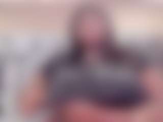 Live cam show with BetsyBennet - Public Ebony on parknlotfishbdy